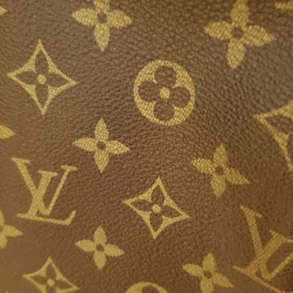 Louisvitton gm looping bag - Picture 2 of 5